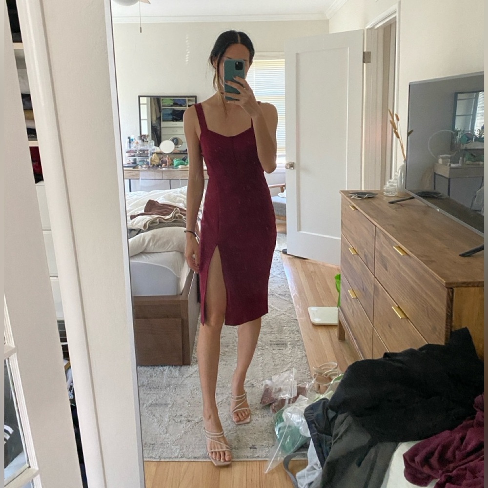 Burgundy midi dress with bustier detail